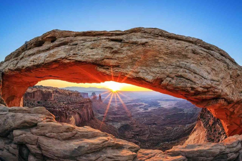 Where is Mesa Arch in Canyonlands?