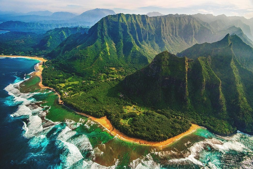 Should I go to Oahu or Kauai?