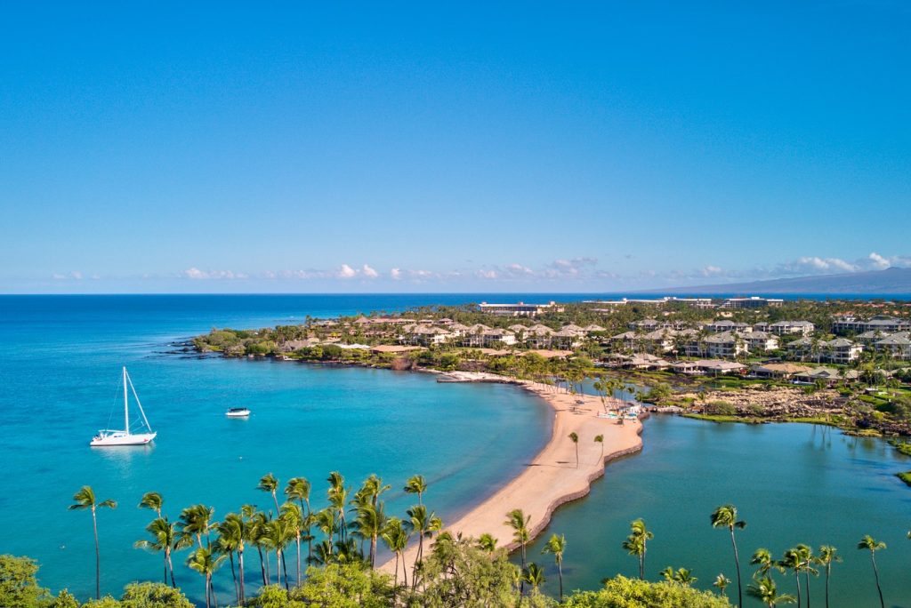 What Is the Difference Between the Big Island and Oahu?